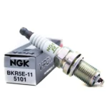 Bujía NGK de Cobre Tsuru III 16 Valv., Nissan D21, Urvan 2.4, Platina, Sentra 1.6, Tracker, Peugeot (rc12yc) Sentra B14 Neon 2.0, Aprio